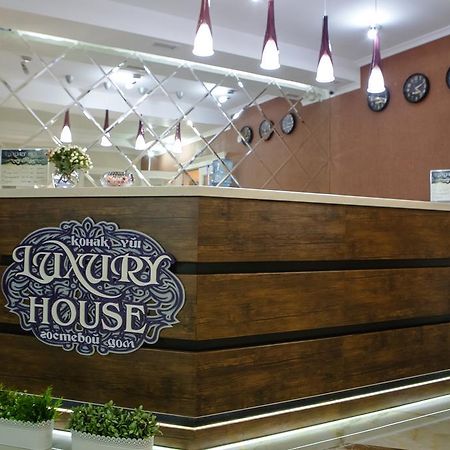 Luxury House Hotel Simkent Buitenkant foto