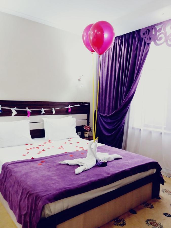 Luxury House Hotel Simkent Buitenkant foto