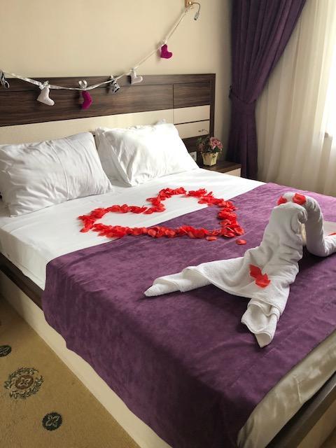 Luxury House Hotel Simkent Buitenkant foto