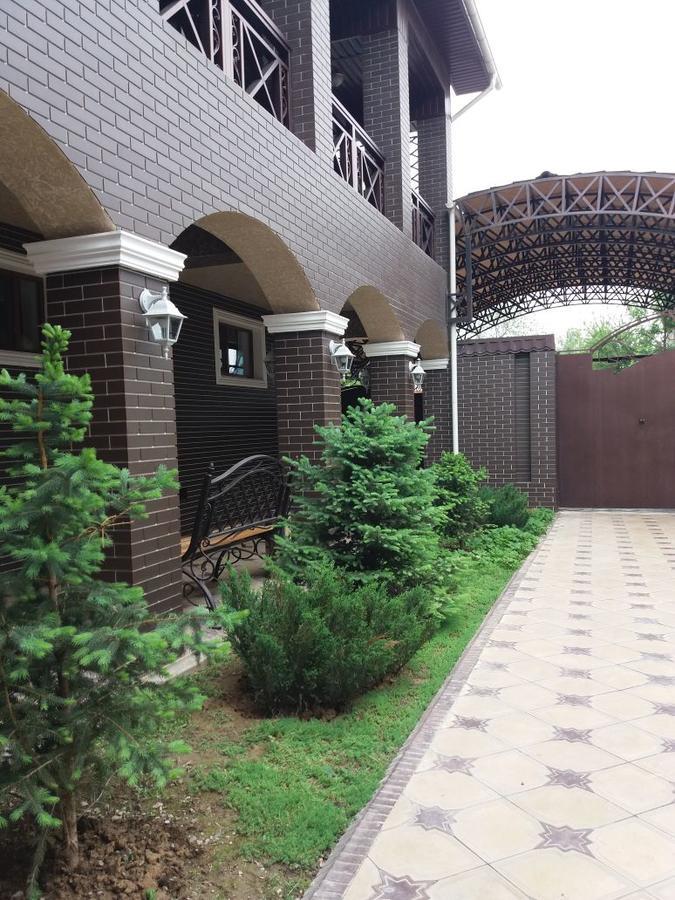 Luxury House Hotel Simkent Buitenkant foto