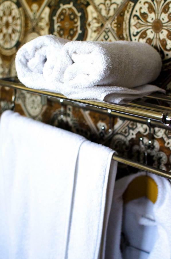 Luxury House Hotel Simkent Buitenkant foto