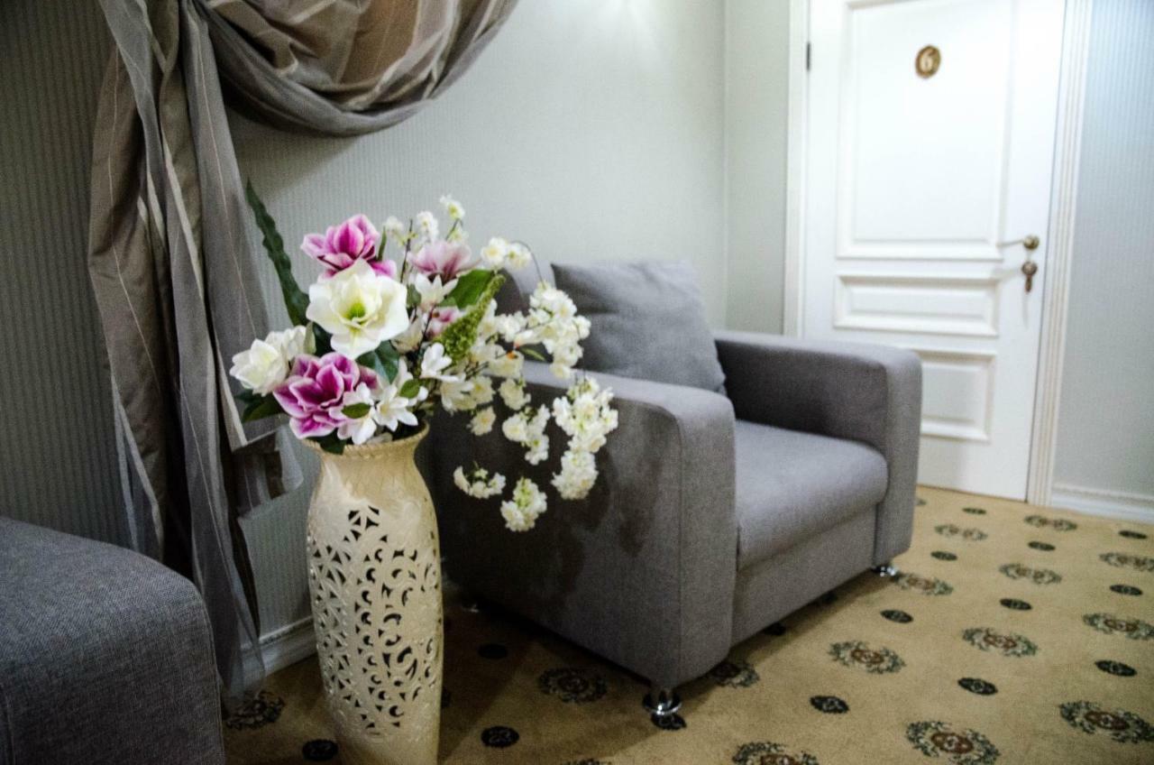Luxury House Hotel Simkent Buitenkant foto